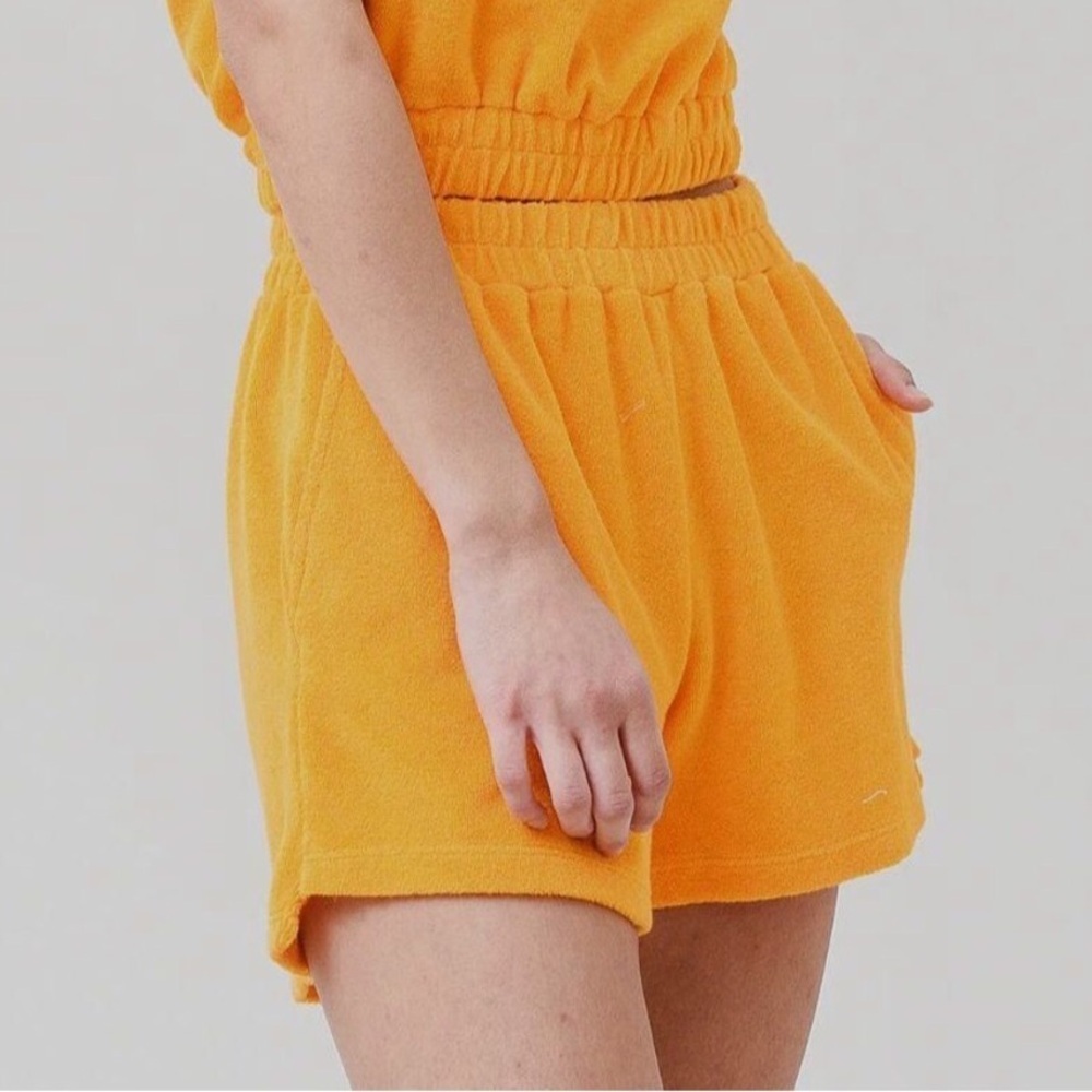 WSLY Bandier Womn L Bright Orange Casual Lounge High Rise Terry Sweat Shorts NWT